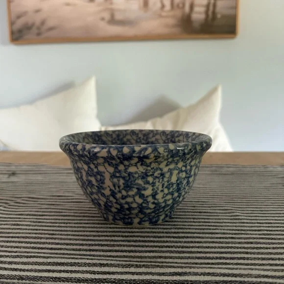 Blue and White Ceramic Bowl small stoneware - Picture 1 of 3